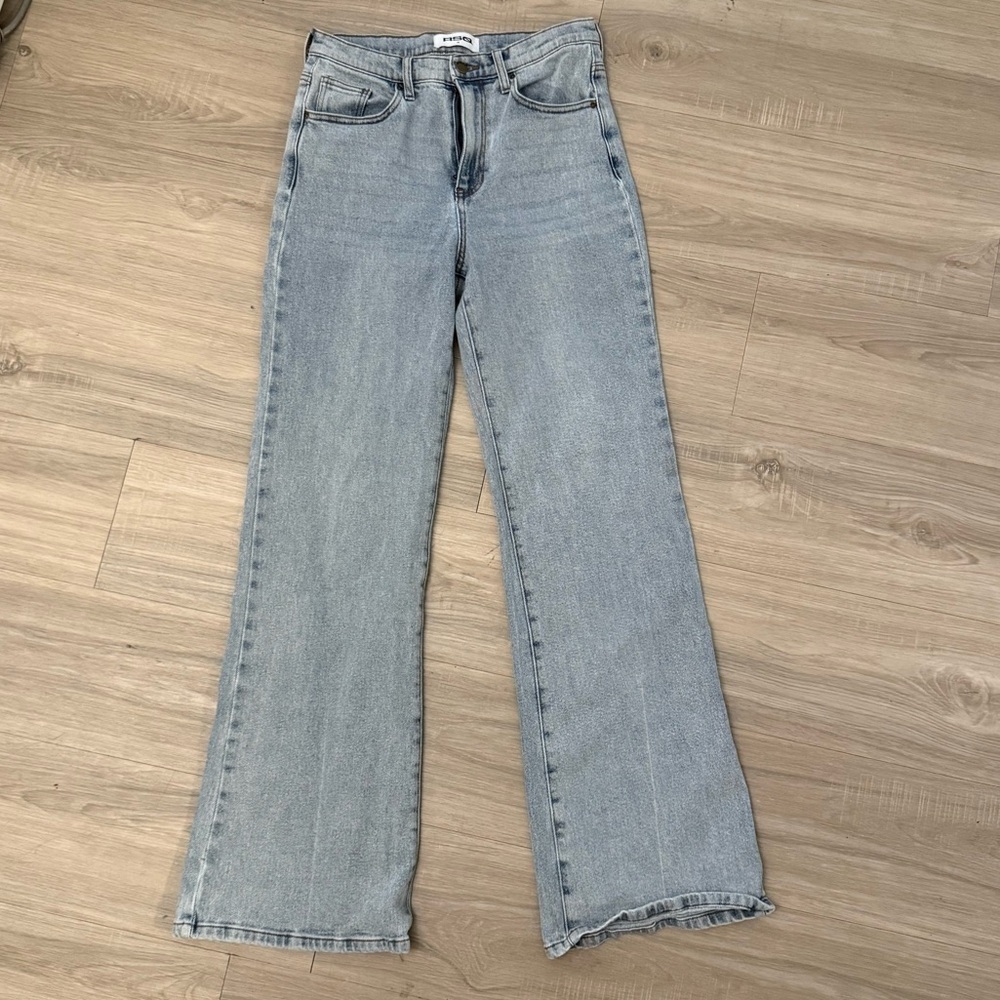 RSQ Light Blue Flare Jeans, Women’s Size 28